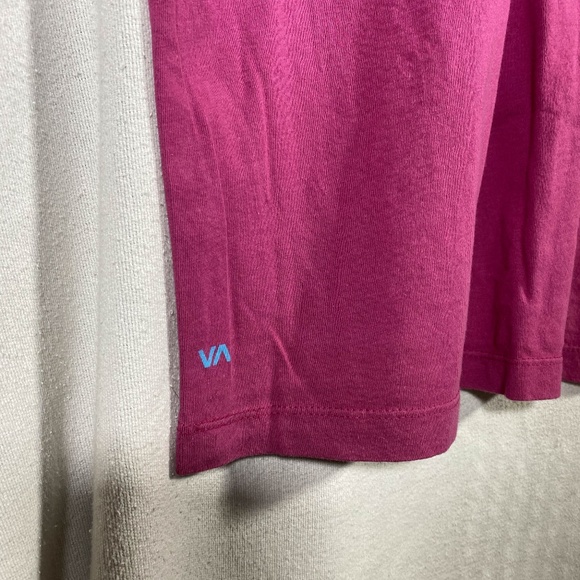 Used RVCA rainbow logo color LARGE - Picture 4 of 4
